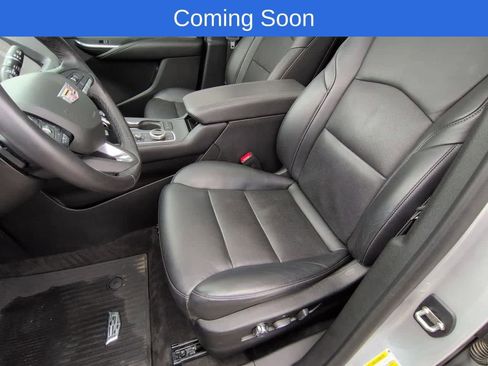 Used 2021 Cadillac XT4 Premium Luxury image 16