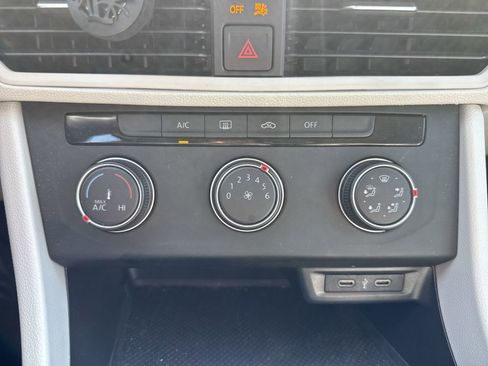 Used 2020 Volkswagen Jetta S FWD image 19