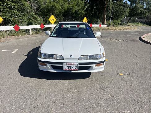 Used 1992 Acura Integra LS FWD image 2