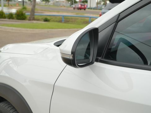 Used 2018 Hyundai Tucson Sport w/ Cargo Package FWD image 9