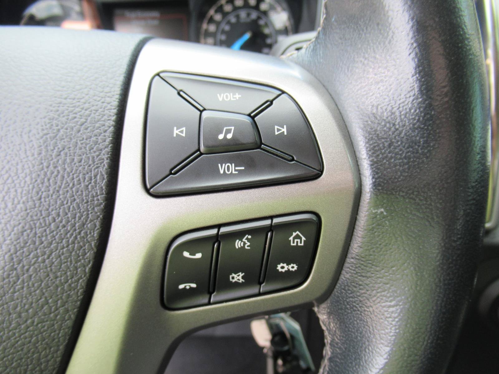 Used 2023 Ford Ranger XLT w/ Equipment Group 301A Mid AWD/4WD image 24