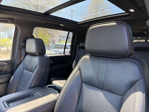 Used 2023 Chevrolet Suburban RST w/ Sport Performance Package image 22