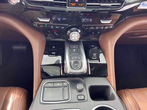 Certified 2023 Acura MDX SH-AWD w/ Technology Package image 22