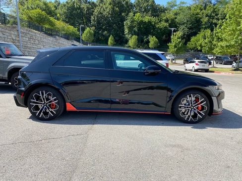 Used 2025 Hyundai Ioniq 5 N AWD/4WD image 8