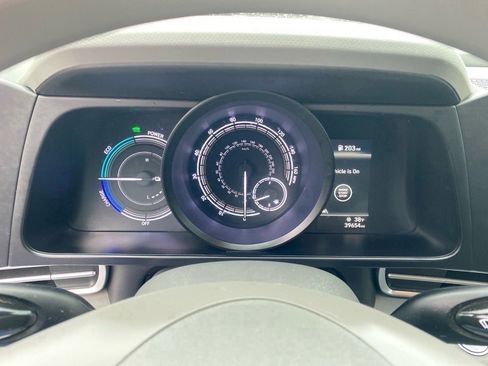 Used 2021 Hyundai Elantra Blue image 18