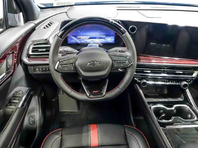 New 2027 Chevrolet Traverse RS w/ LPO, Floor Liner Package AWD/4WD image 13