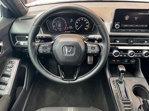 Used 2022 Honda Civic Sport image 13