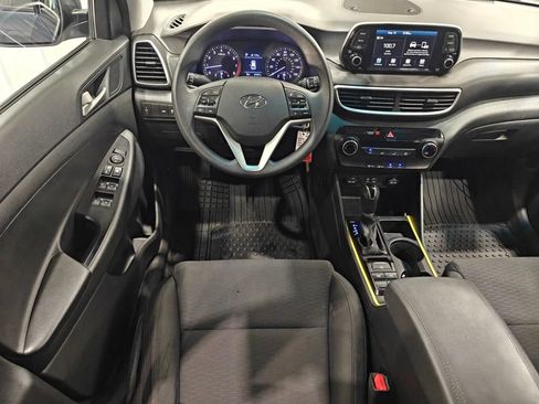 Used 2021 Hyundai Tucson SE FWD image 4