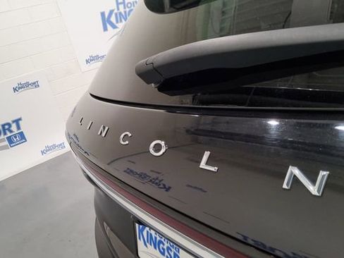 Used 2022 Lincoln Corsair AWD w/ Equipment Group 101A image 37