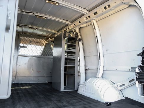 Used 2019 Chevrolet Express 2500 w/ Driver Convenience Package image 57