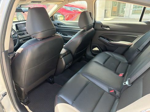 Used 2024 Nissan Altima 2.5 SR FWD image 27