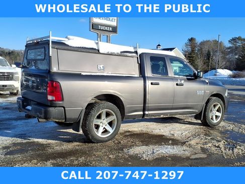 Used 2017 RAM 1500 Express w/ Express Value Package image 6