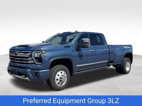 Certified 2024 Chevrolet Silverado 3500 High Country w/ High Country Premium Package AWD/4WD image 1