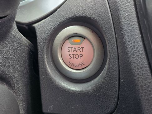 Used 2011 Nissan Juke SL w/ Sport Pkg AWD/4WD image 34