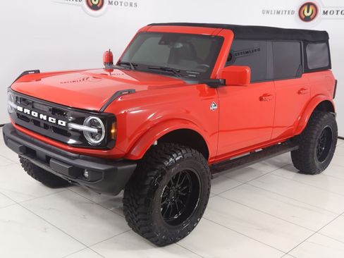 Used 2023 Ford Bronco Outer Banks AWD/4WD image 22