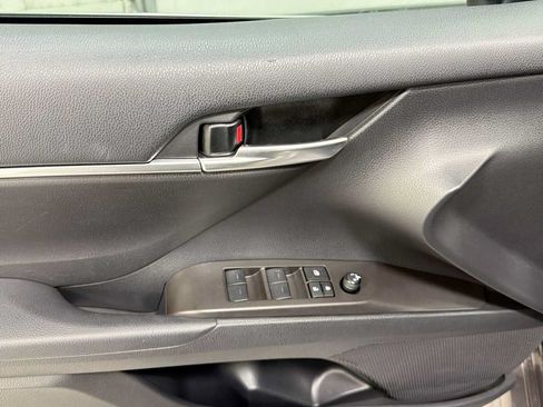 Certified 2024 Toyota Camry SE w/ Cold Weather Package FWD image 15