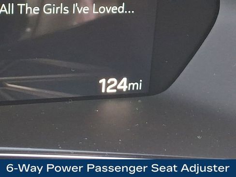 Used 2026 GMC Canyon AT4 w/ Technology Plus Package image 25