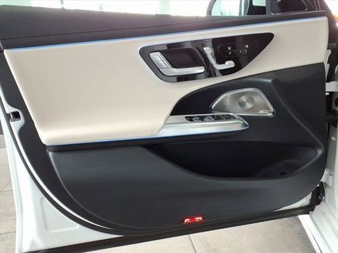 New 2026 Mercedes-Benz E 450 4MATIC Sedan image 12