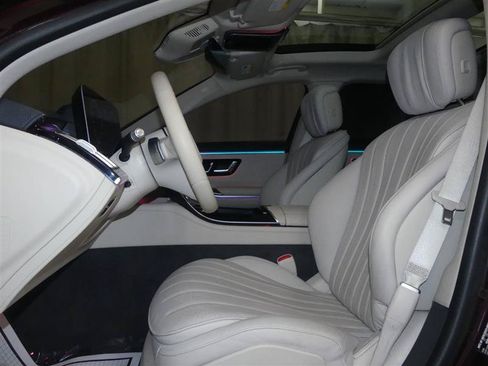 Used 2023 Mercedes-Benz S 500 4MATIC image 27