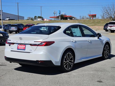 New 2026 Toyota Camry XLE image 6