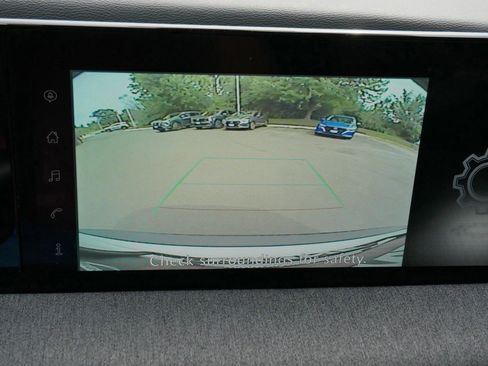 New 2025 Nissan Kicks SV w/ SV Premium Package image 10