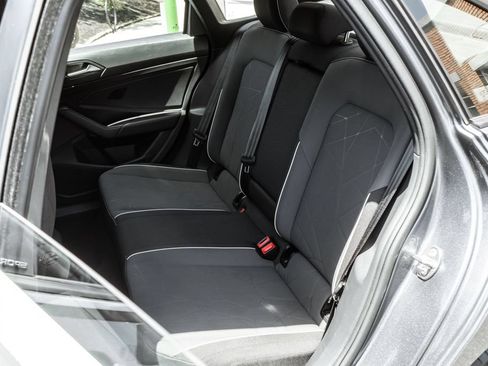 Used 2025 Volkswagen Jetta Sport FWD image 21