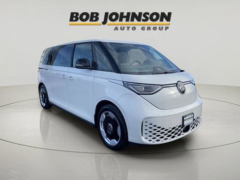 New 2025 Volkswagen ID. Buzz Pro S image 1