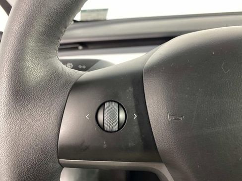 Used 2023 Tesla Model 3 Standard Range RWD image 17