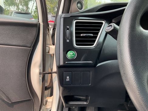 Used 2014 Honda Civic EX image 16