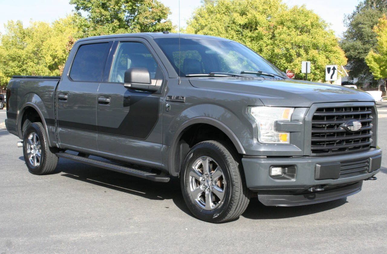 Used 2016 Ford F150 XLT w/ Equipment Group 302A Luxury AWD/4WD image 1