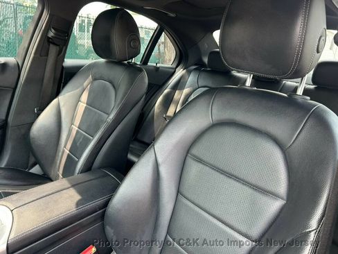 Used 2018 Mercedes-Benz C 300 4MATIC Sedan image 29