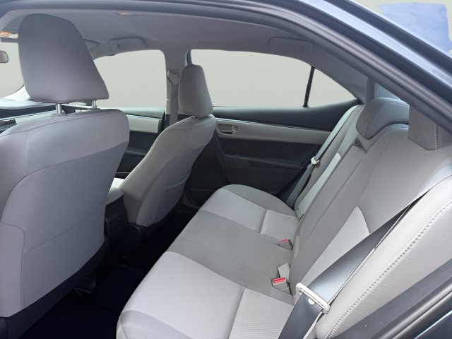 Used 2015 Toyota Corolla LE w/ Body Protection Package #2 FWD image 9