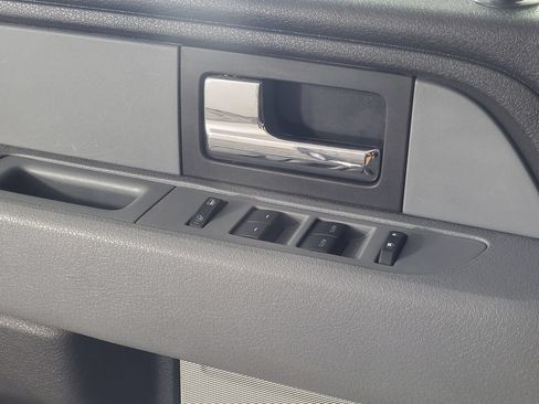 Used 2013 Ford F150 XLT w/ Mid Equipment Group AWD/4WD image 22