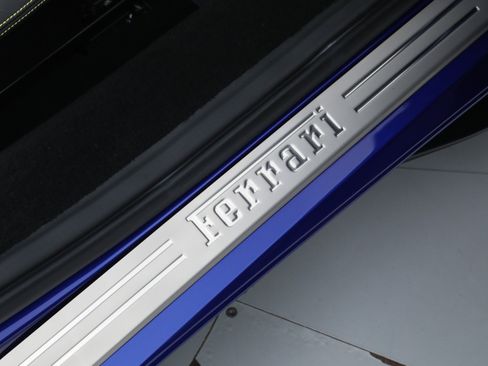 Certified 2022 Ferrari F8 Tributo RWD image 28