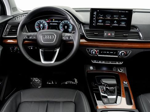 Used 2022 Audi Q5 2.0T Premium Plus w/ Premium Plus Package image 15