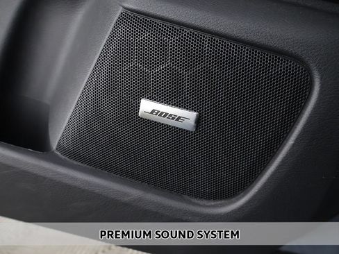 Used 2024 Nissan Sentra SV w/ SV Premium Package FWD image 4