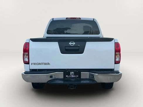 Used 2016 Nissan Frontier S image 4