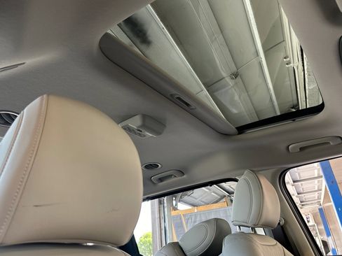 New 2026 Kia Carnival SX FWD image 18