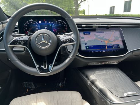 Used 2026 Mercedes-Benz E 350 Sedan image 30