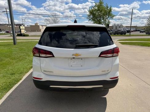 Used 2024 Chevrolet Equinox LT AWD/4WD image 7