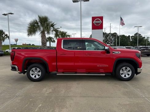 Used 2024 GMC Sierra 1500 SLE RWD image 6