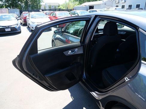 Used 2023 Kia Forte LXS FWD image 28