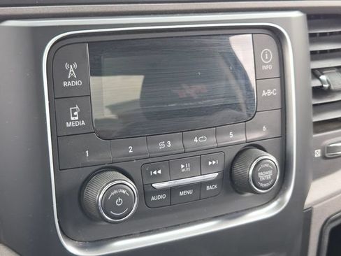 Used 2019 RAM 1500 Express RWD image 26