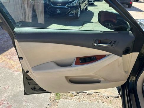 Used 2010 Lexus ES 350 FWD image 10