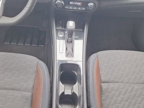 Certified 2024 Nissan Kicks SR image 17