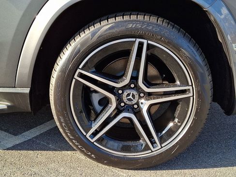 New 2026 Mercedes-Benz GLS 450 4MATIC image 5