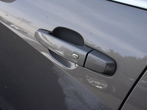 Used 2018 Chevrolet Malibu LT w/ Driver Confidence Package image 13