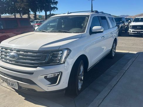 Used 2018 Ford Expedition Max Limited w/ Equipment Group 302A AWD/4WD image 1