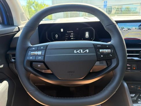 New 2026 Kia Sportage SX FWD image 35
