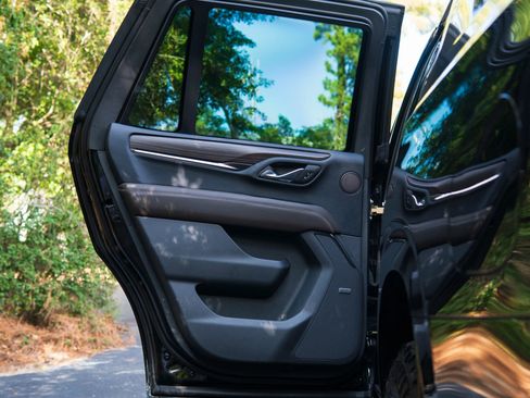 Used 2024 GMC Yukon Denali w/ Max Trailering Package image 31